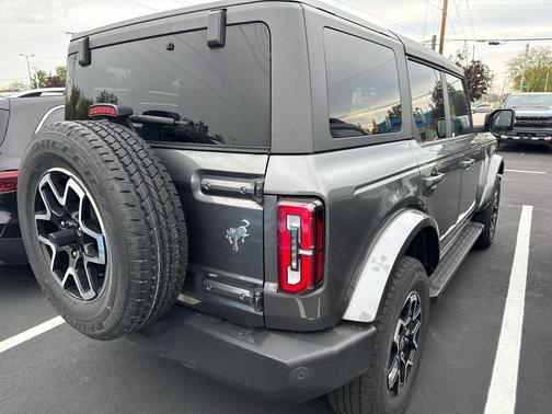 2022 Ford Bronco Outer Banks