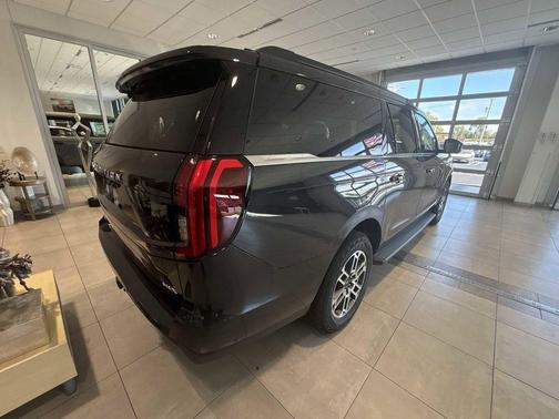 2025 Ford Expedition Max Active 4x4