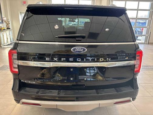2022 Ford Expedition Platinum