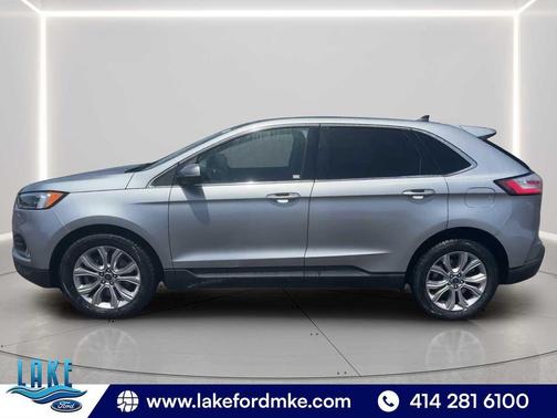 Iconic Silver Metallic 2022 Ford Edge Titanium