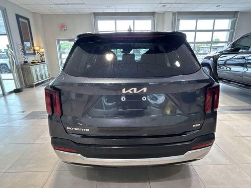 Gravity Grey 2024 Kia Sorento S