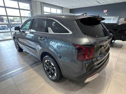 Gravity Grey 2024 Kia Sorento S