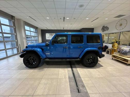 2022 Jeep Wrangler Unlimited 4xe Sahara