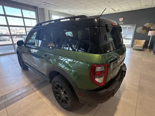ERUPTION GREEN METALLIC 2025 Ford Bronco Sport Badlands