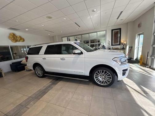 2022 Ford Expedition Max Platinum