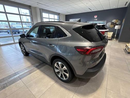 2023 Ford Escape Platinum