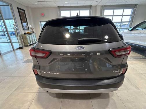 2023 Ford Escape Platinum