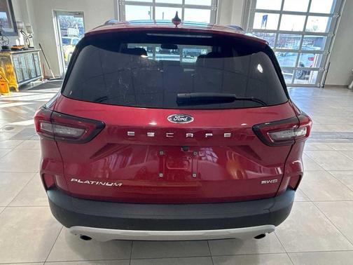 2024 Ford Escape Platinum