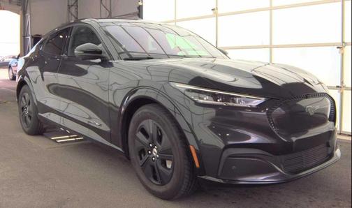2022 Ford Mustang Mach-E California Route 1