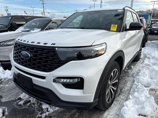 2022 Ford Explorer ST-Line