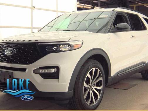 2022 Ford Explorer ST-Line