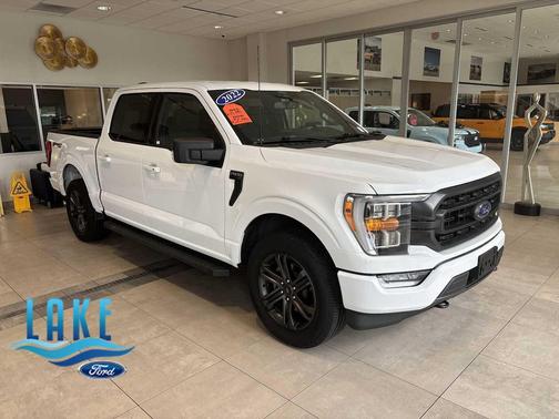 OXFORD WHITE 2022 Ford F-150 XLT