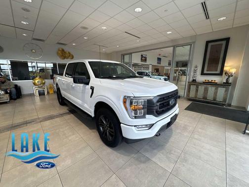 OXFORD WHITE 2022 Ford F-150 XLT