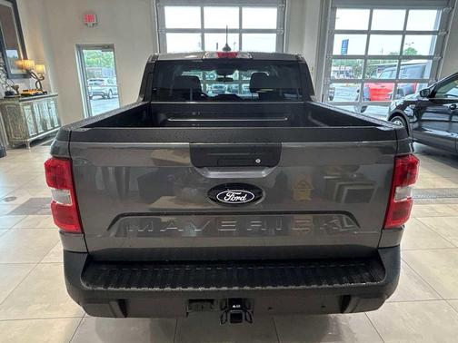 CARBONIZED GRAY METALLIC 2026 Ford Maverick XLT