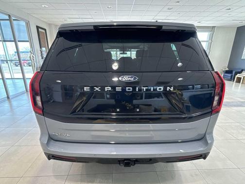 GLACIER GRAY METALLIC TC 2025 Ford Expedition Active