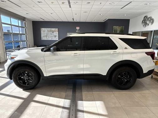 STAR WHITE MET TRI-COAT 2022 Ford Explorer Timberline