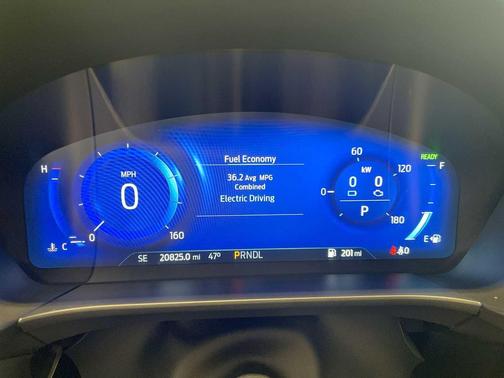 STAR WHITE METALLIC TRI-COAT 2020 Ford Escape Titanium