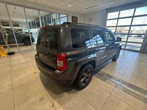 2016 Jeep Patriot 75th Anniversary