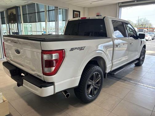 OXFORD WHITE 2023 Ford F-150 Lariat