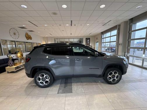 2022 Jeep Compass Trailhawk