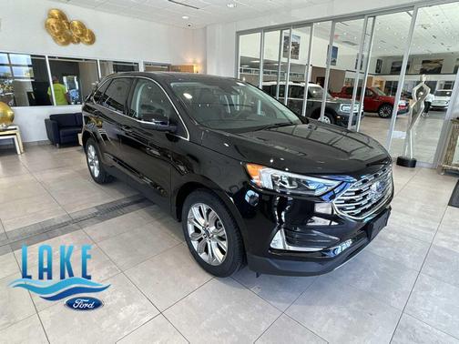AGATE BLACK 2022 Ford Edge Titanium