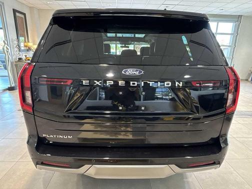 DARK MATTER GREY METALLIC 2025 Ford Expedition Platinum
