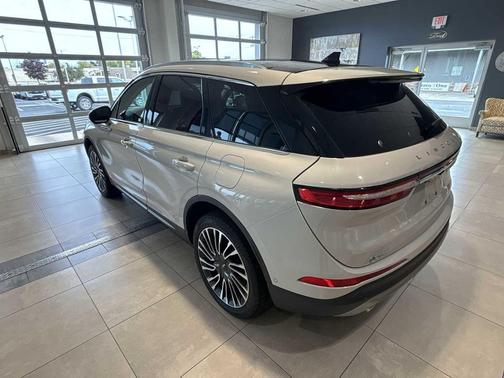 2022 Lincoln Corsair Reserve