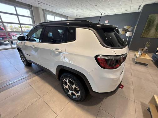 2022 Jeep Compass Trailhawk