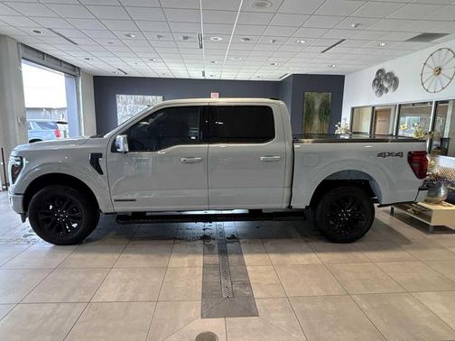 AVALANCHE 2024 Ford F-150 Lariat