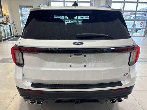STAR WHITE MET TRI-COAT 2026 Ford Explorer ST