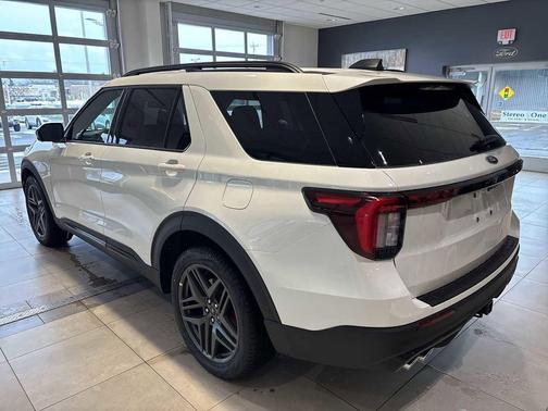 STAR WHITE MET TRI-COAT 2026 Ford Explorer ST