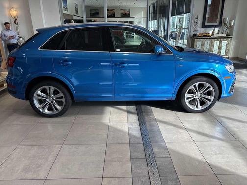 2017 Audi Q3 2.0T Prestige