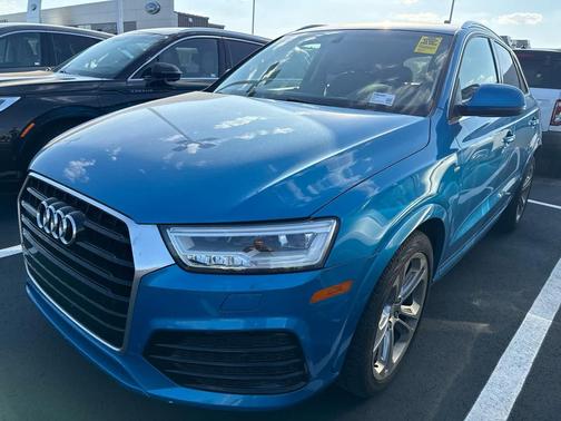 2017 Audi Q3 2.0T Prestige