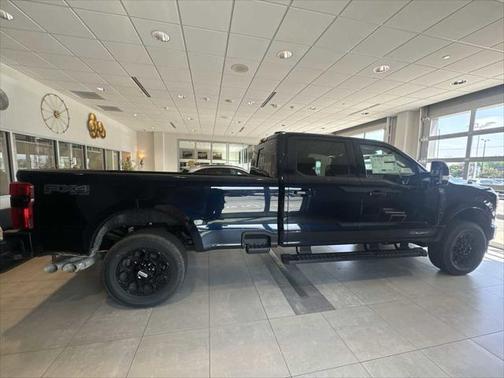 2025 Ford F-350 Lariat