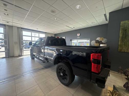 2025 Ford F-350 Lariat