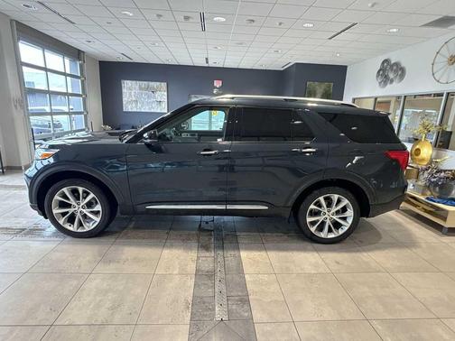 2023 Ford Explorer Platinum