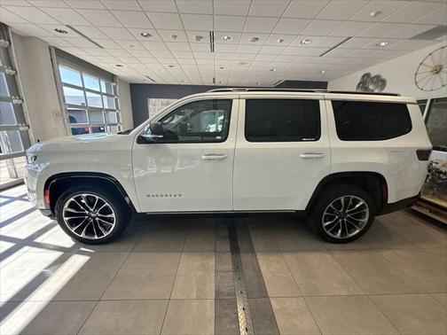 2023 Jeep Wagoneer Series III