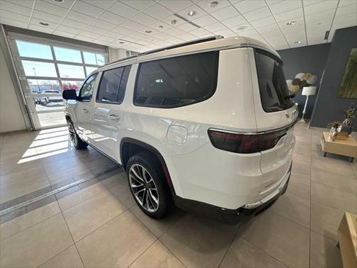 2023 Jeep Wagoneer Series III