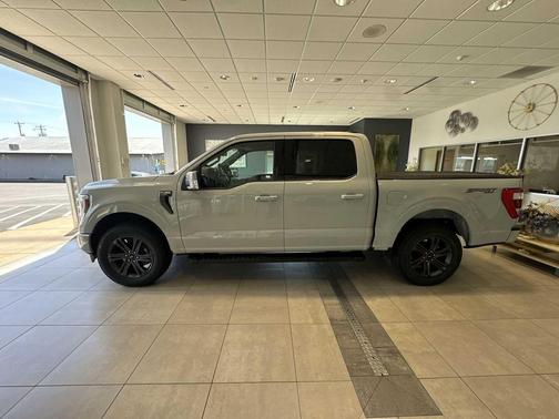 AVALANCHE 2023 Ford F-150 Lariat