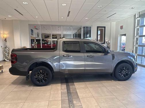 2023 Ford Maverick Lariat