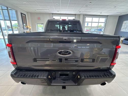 CARBONIZED GREY METALLIC 2023 Ford F-150 Lariat