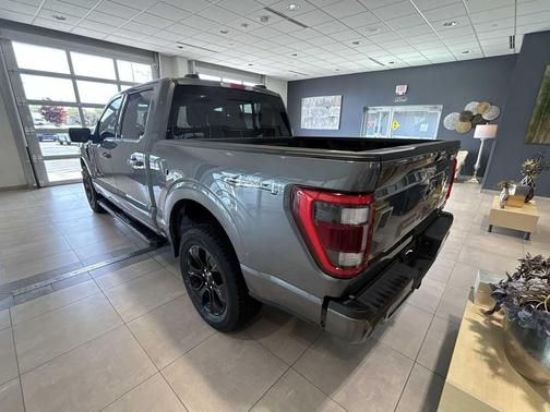 CARBONIZED GREY METALLIC 2023 Ford F-150 Lariat