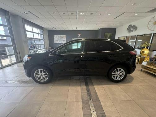 AGATE BLACK METALLIC 2024 Ford Edge SEL