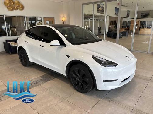 2024 Tesla Model Y Long Range Dual Motor All-Wheel Drive