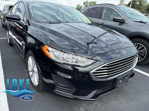 2020 Ford Fusion Hybrid SE