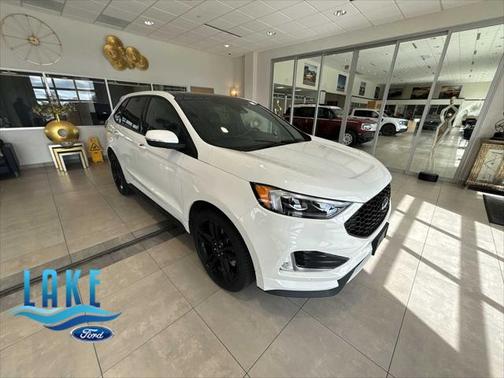 2022 Ford Edge ST