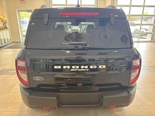 SHADOW BLACK 2023 Ford Bronco Sport Outer Banks