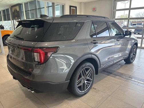Carbonized Gray Metallic 2026 Ford Explorer ST