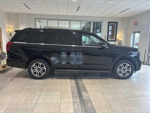 AGATE BLACK METALLIC 2025 Ford Expedition Max Active 4x4