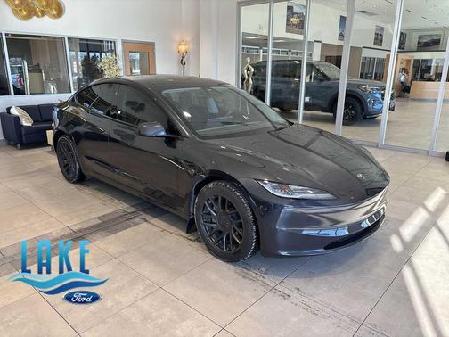 2025 Tesla Model 3 Long Range